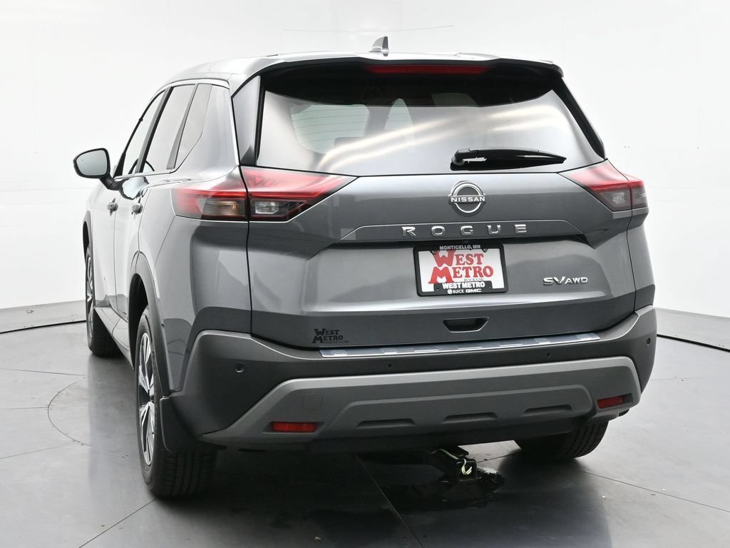 Used 2023 Gun Metallic Nissan SV image 24