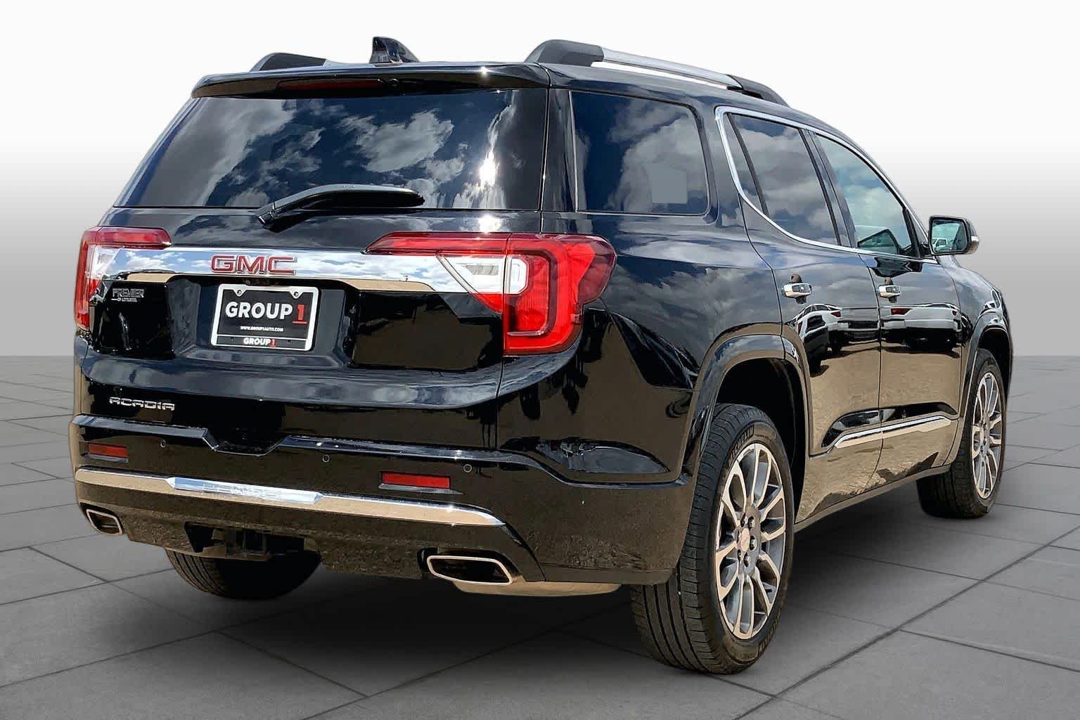 Used 2023 Ebony Twilight Metallic GMC Denali image 13