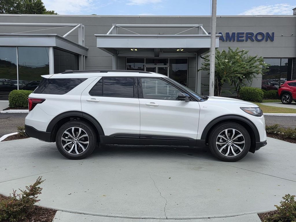Used 2026 White Ford ST-Line image 37