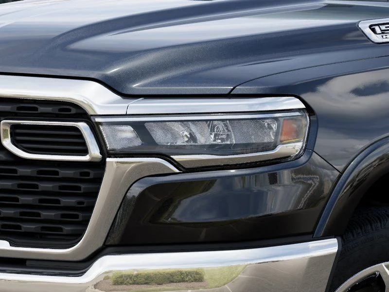 New 2026 Diamond Black Crystal Pearlcoat RAM Big Horn/Lone Star image 11
