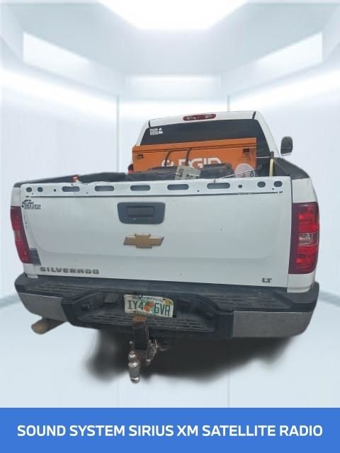 Used 2012 White Chevrolet LT image 5