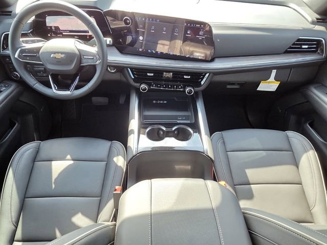2025 Chevrolet Suburban Premier - Photo 10