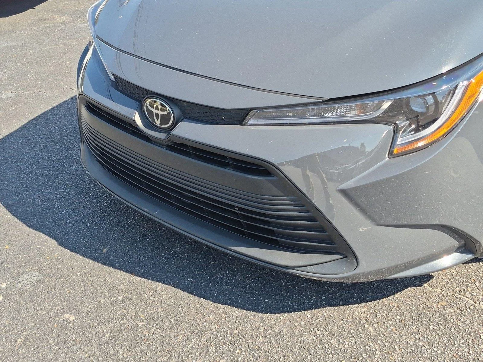 Used 2025 Underground Toyota LE image 13