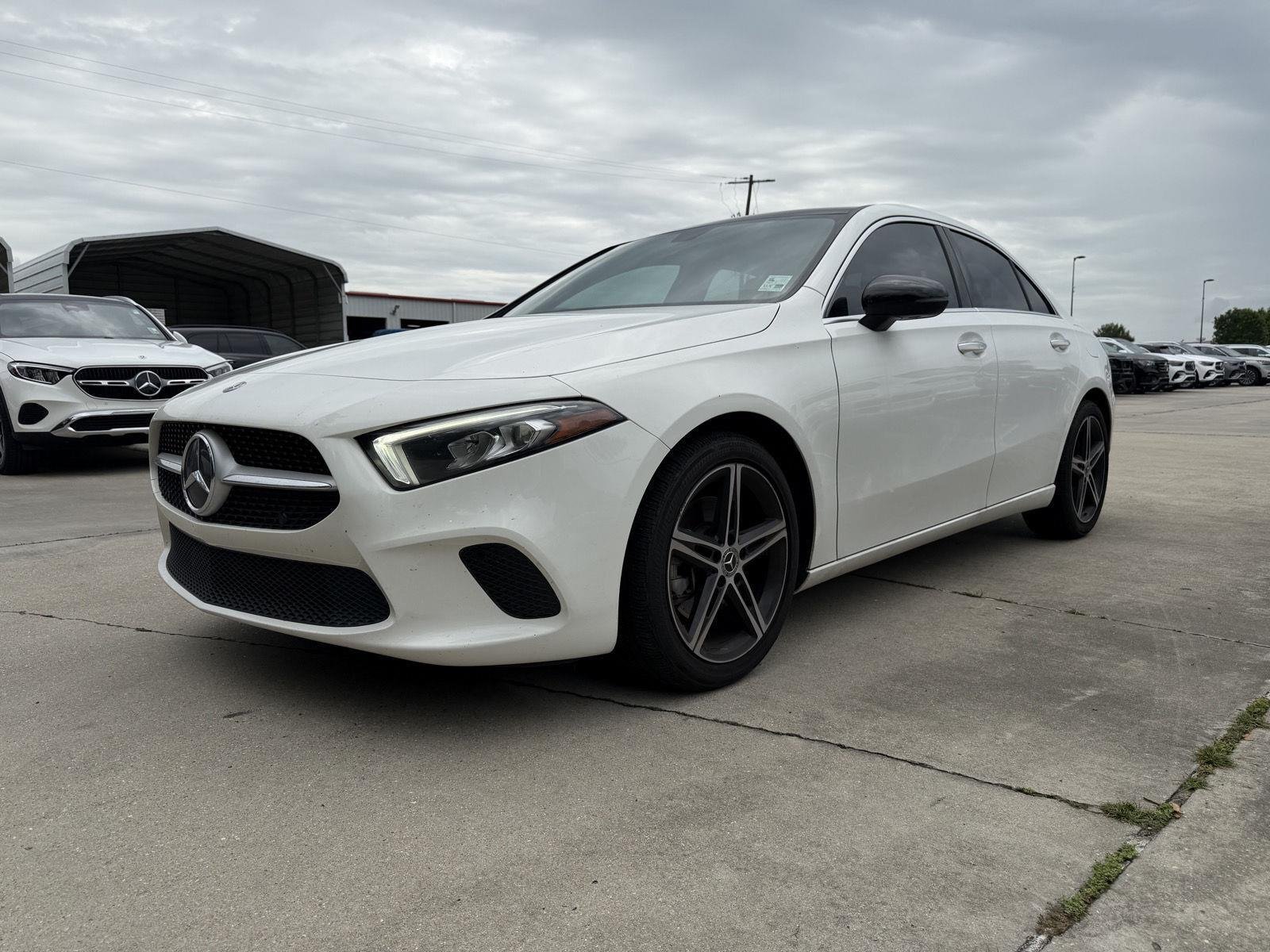 Used 2019 Polar White Mercedes-Benz A 220 image 3