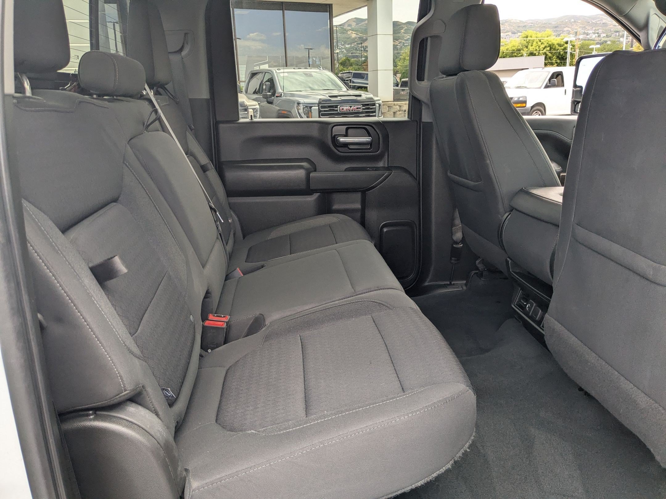 2022 Chevrolet Silverado 3500HD LT - Photo 28