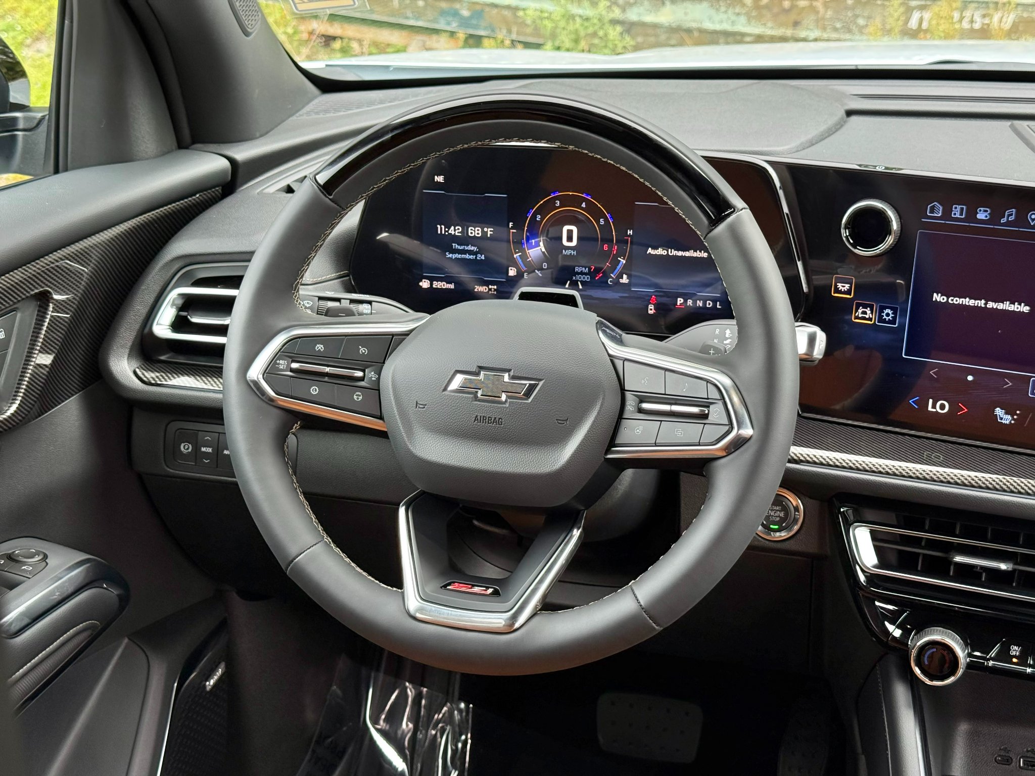 2027 Chevrolet Traverse Z71 - Photo 35