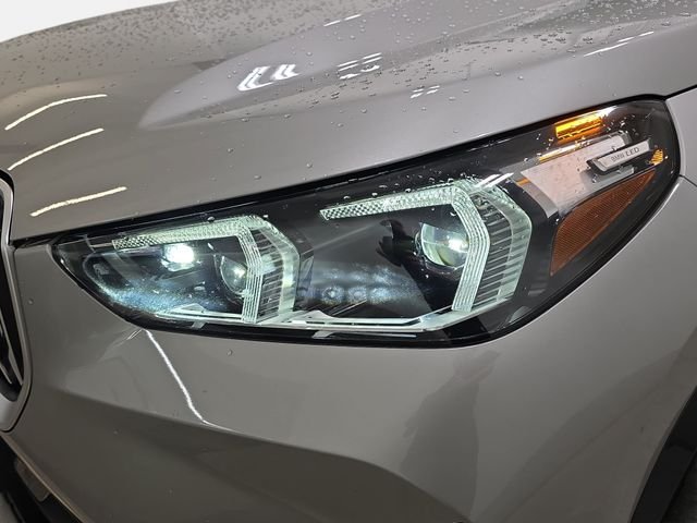 Certified Used 2026 Space Silver Metallic BMW xDrive28i image 25