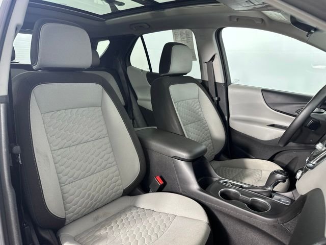 Used 2018 Beige Chevrolet LT image 28