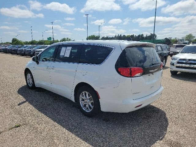 Used 2023 White Chrysler LX image 25