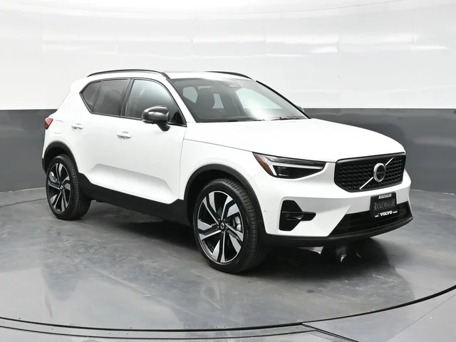 2026 Volvo XC40 Ultra