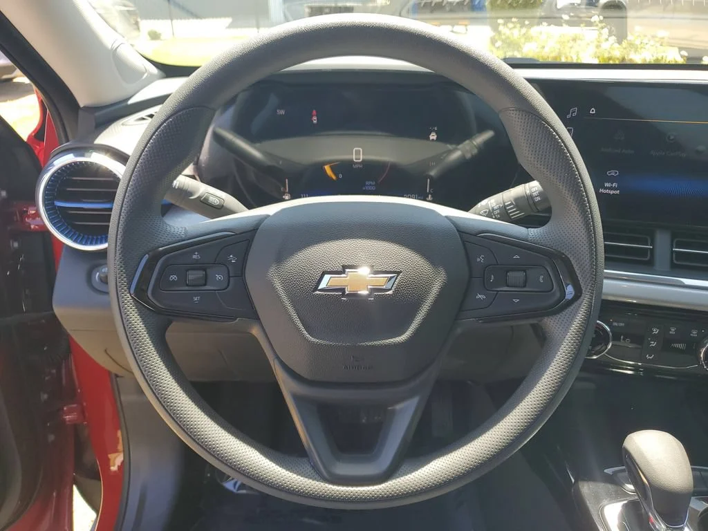 Used 2026 Apex Red Chevrolet LT image 28