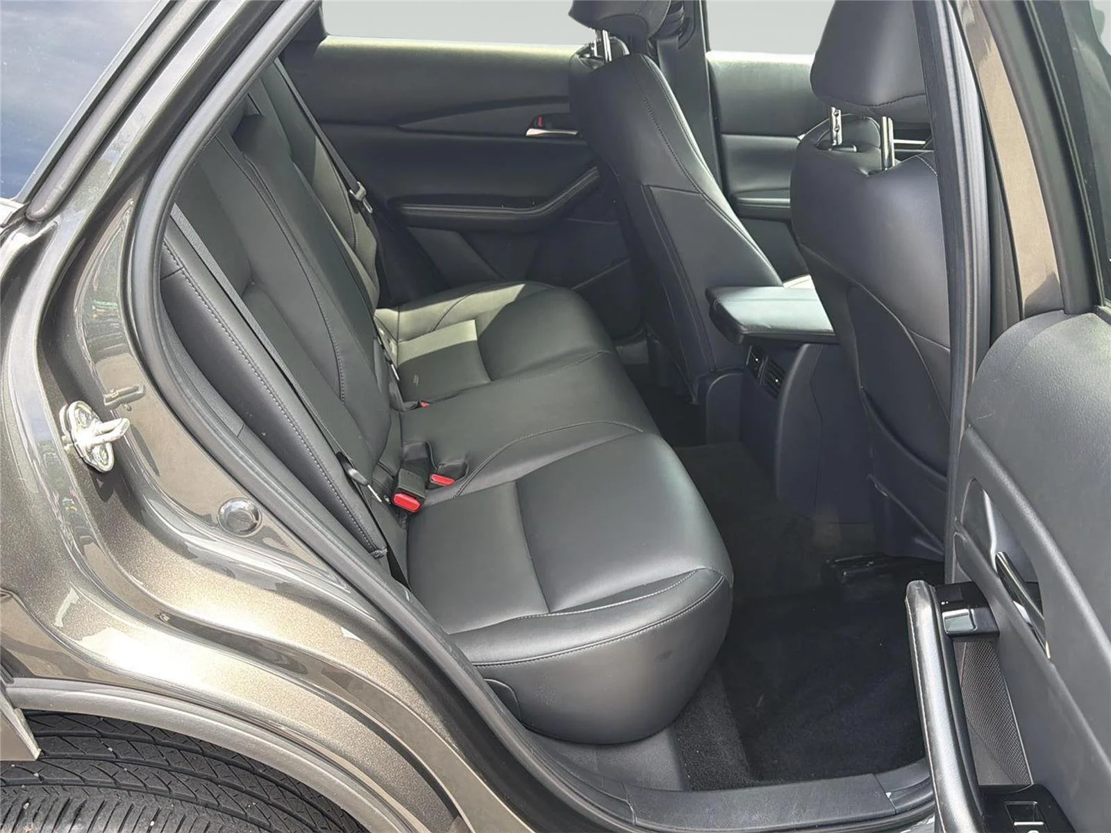 Used 2025 Machine Gray Metallic Mazda 2.5 S Preferred Package image 22