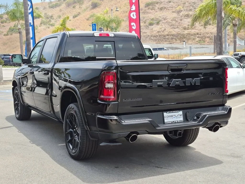 New 2026 Diamond Black Crystal Pearl-Coat Exterior Paint RAM Laramie image 7
