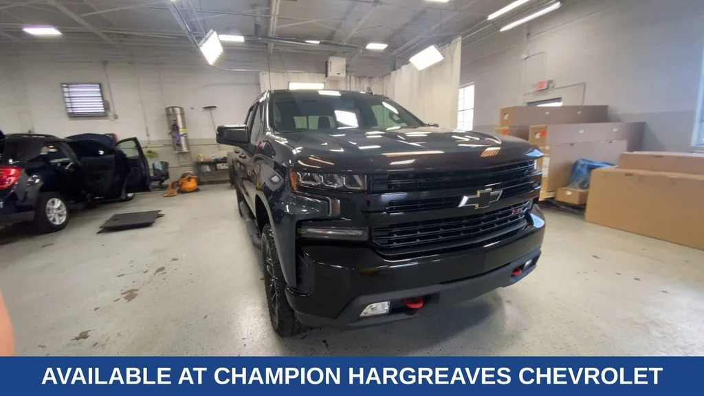 Used 2020 Shadow Gray Metallic Chevrolet LT Trail Boss image 3
