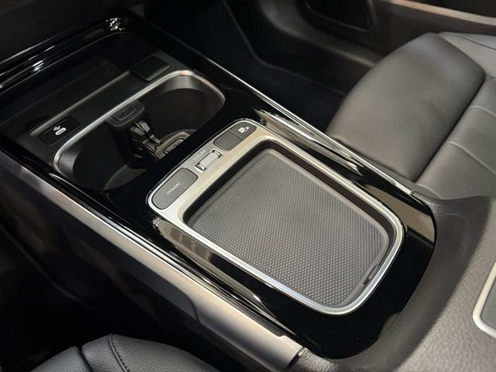 Certified Used 2026 Polar White Mercedes-Benz  image 16