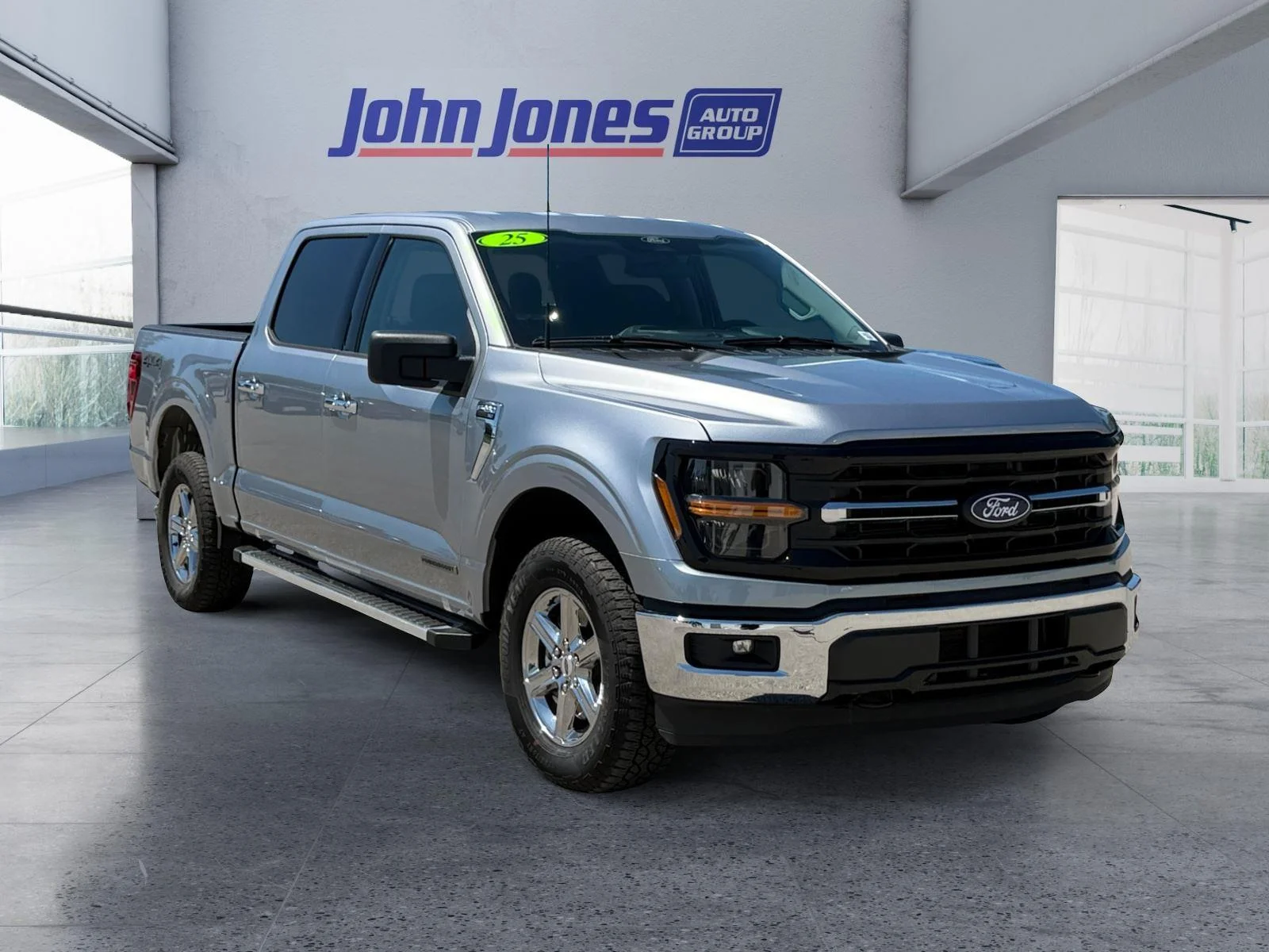 Used 2025 Gray Ford XLT image 7