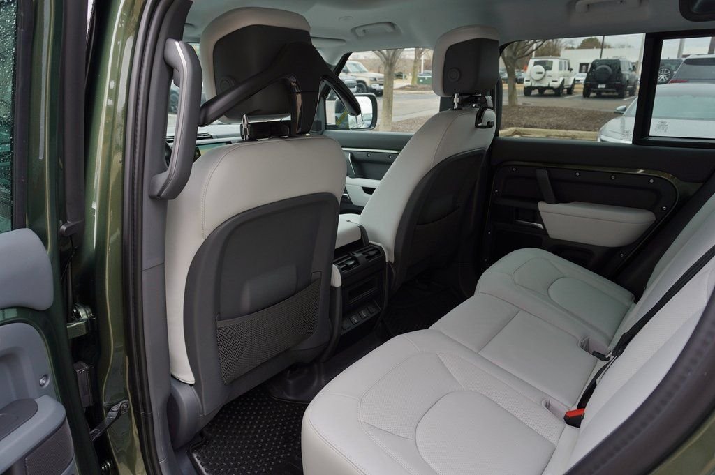 Certified Used 2026 Green Land Rover X-Dynamic SE image 22
