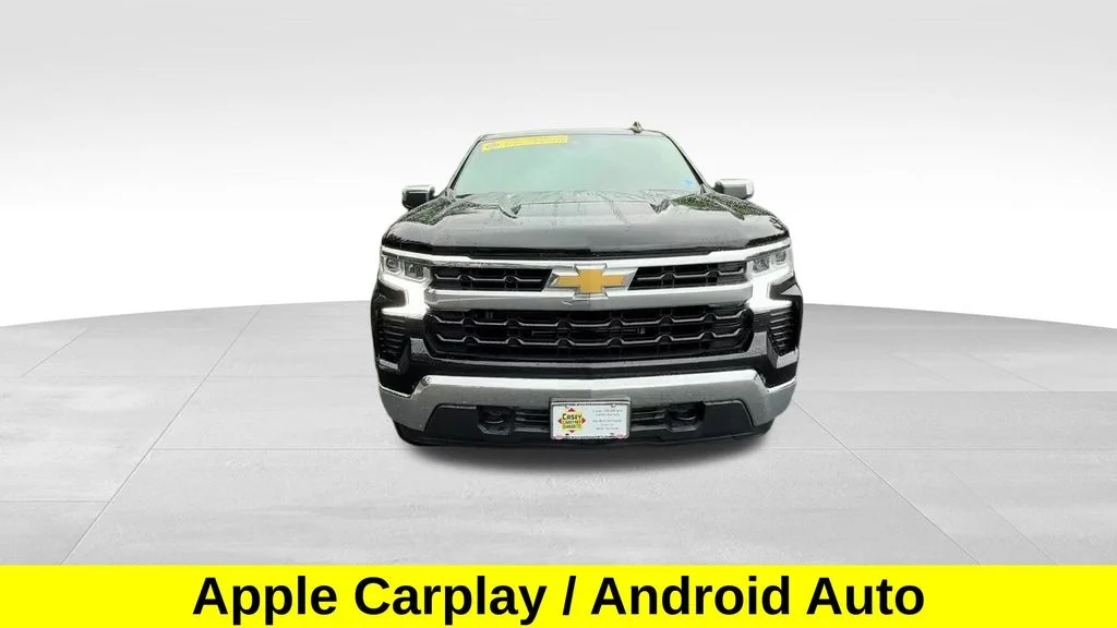Used 2022 Black Chevrolet LT image 8