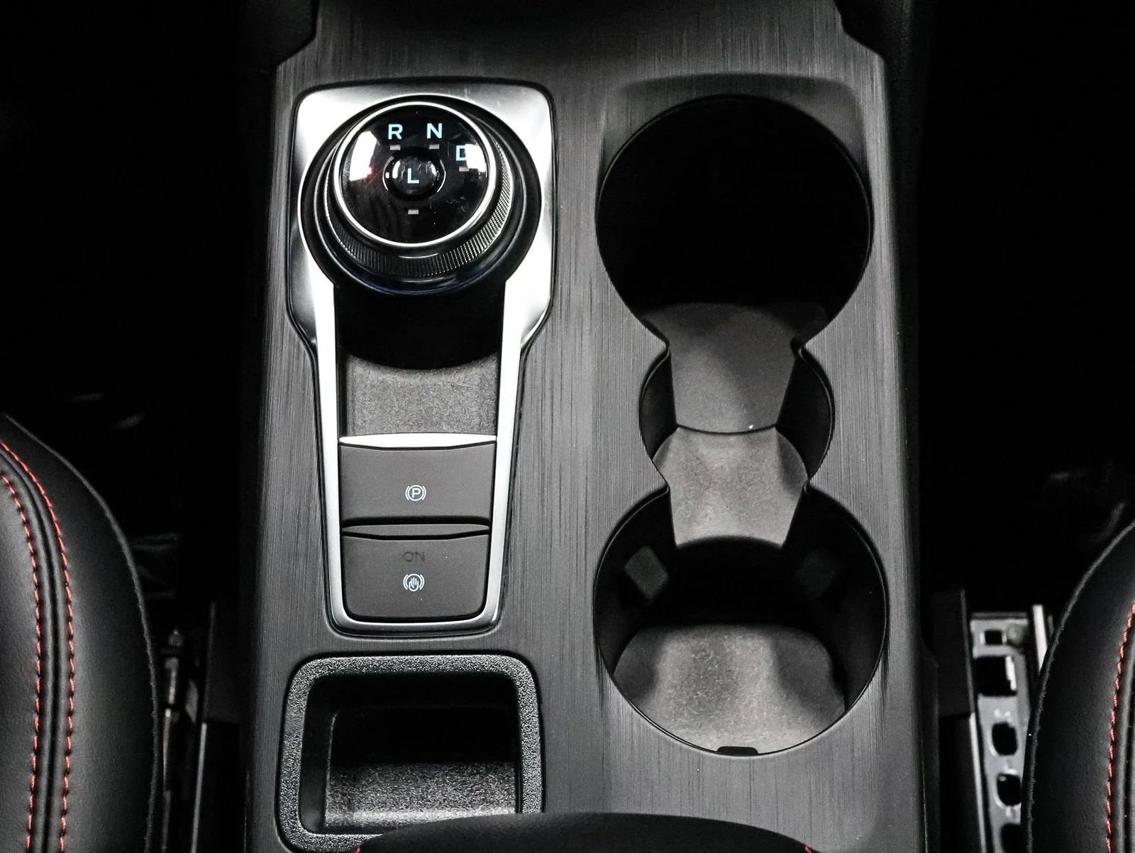New 2026 Space Silver Metallic Ford ST-Line image 28
