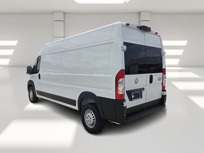 New 2026 Bright White Clear-Coat Exterior Paint RAM TRADESMAN 2500 HIGH ROOF 159" WB W/PASS SEAT image 3