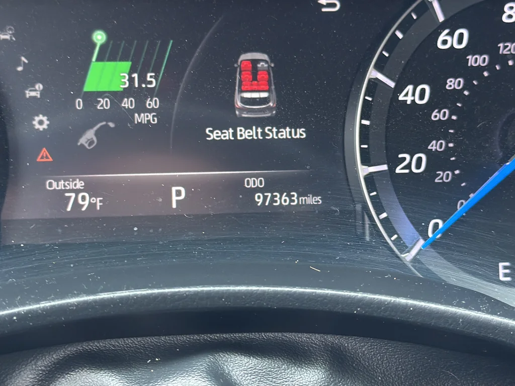 Used 2021 Silver Toyota Platinum image 12