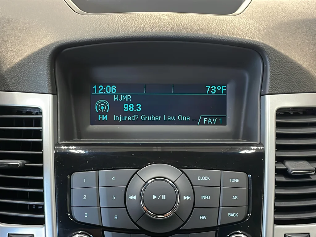 Used 2013 Silver Chevrolet LS image 15