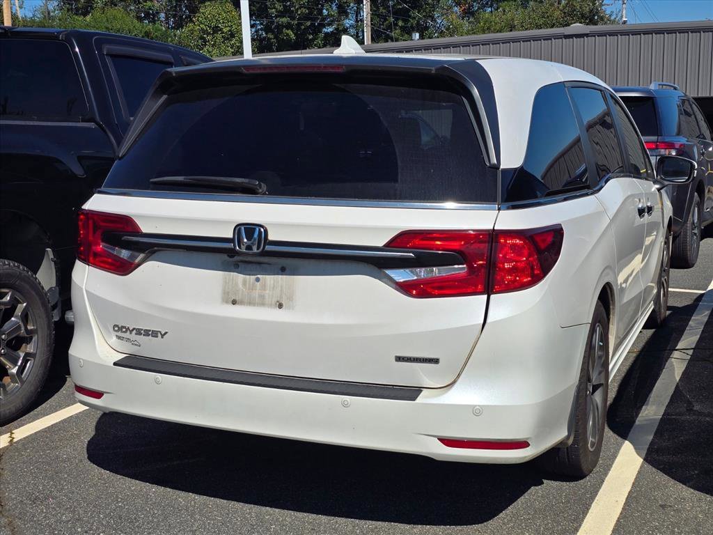 Used 2023  Honda Touring image 12