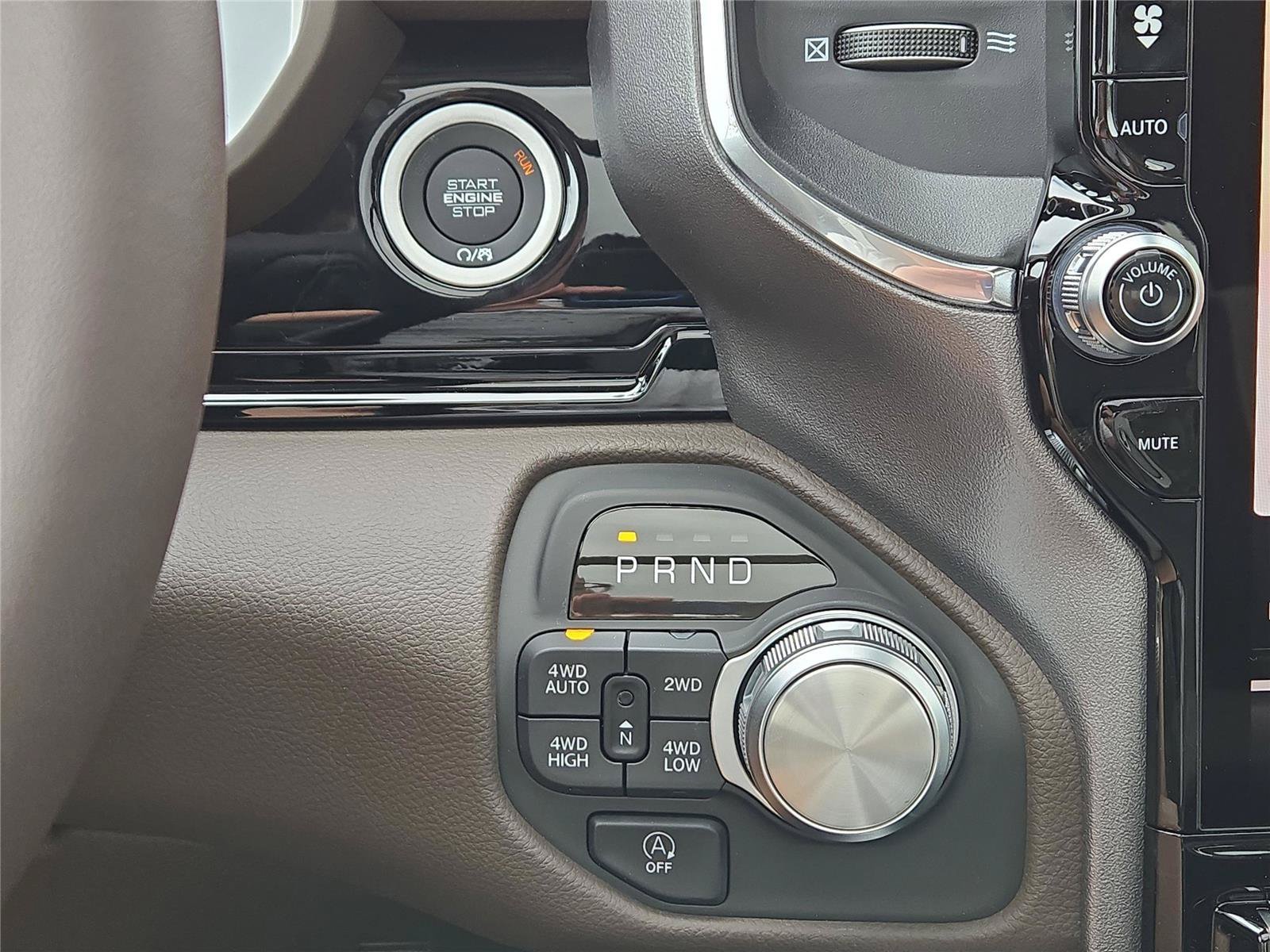 2026 RAM 1500 Laramie - Photo 26