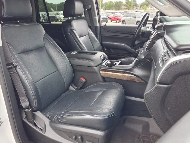 Used 2018 White Chevrolet LS image 17