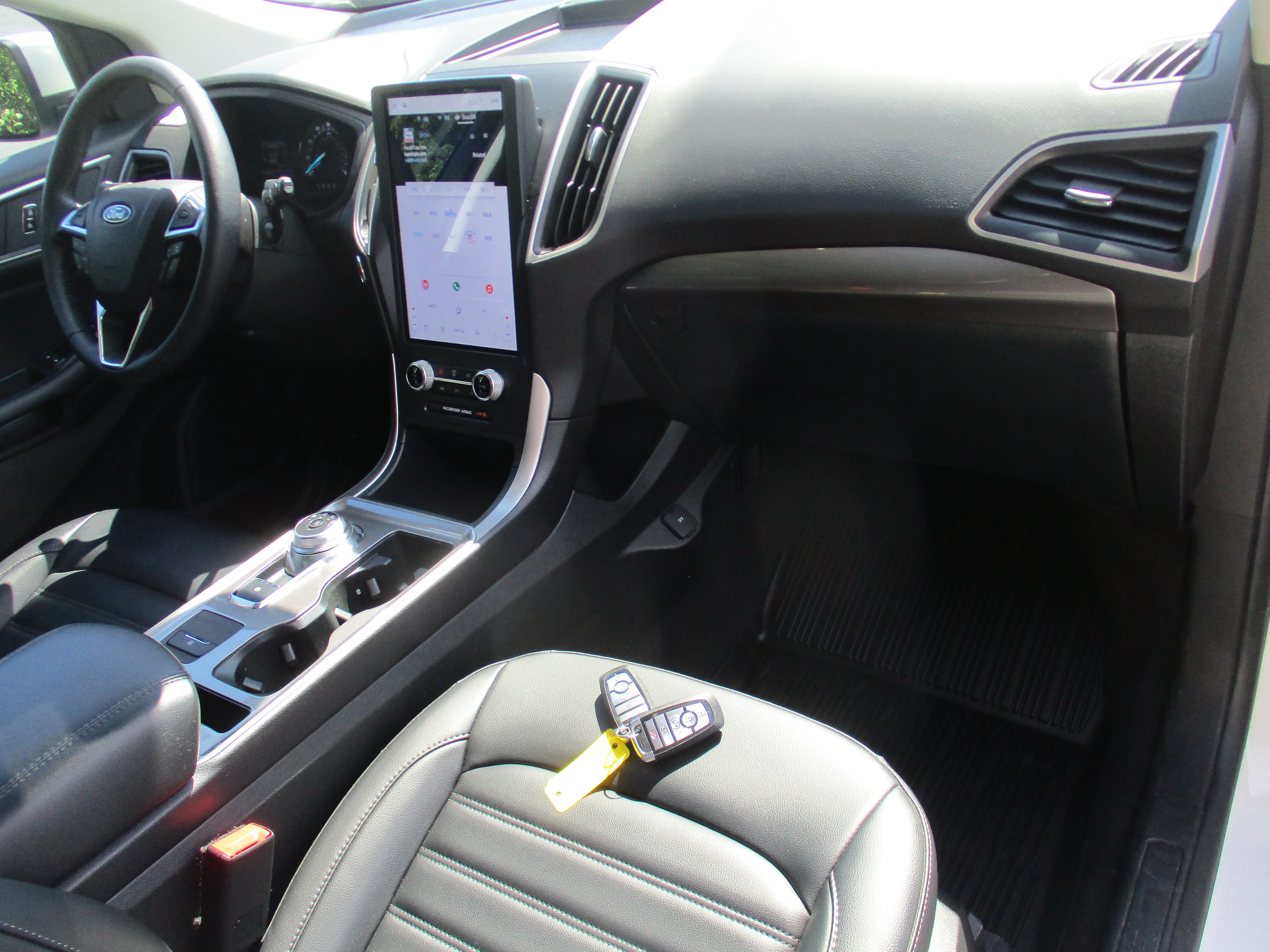 Used 2023 Star White Metallic Tri-Coat Ford SEL image 38