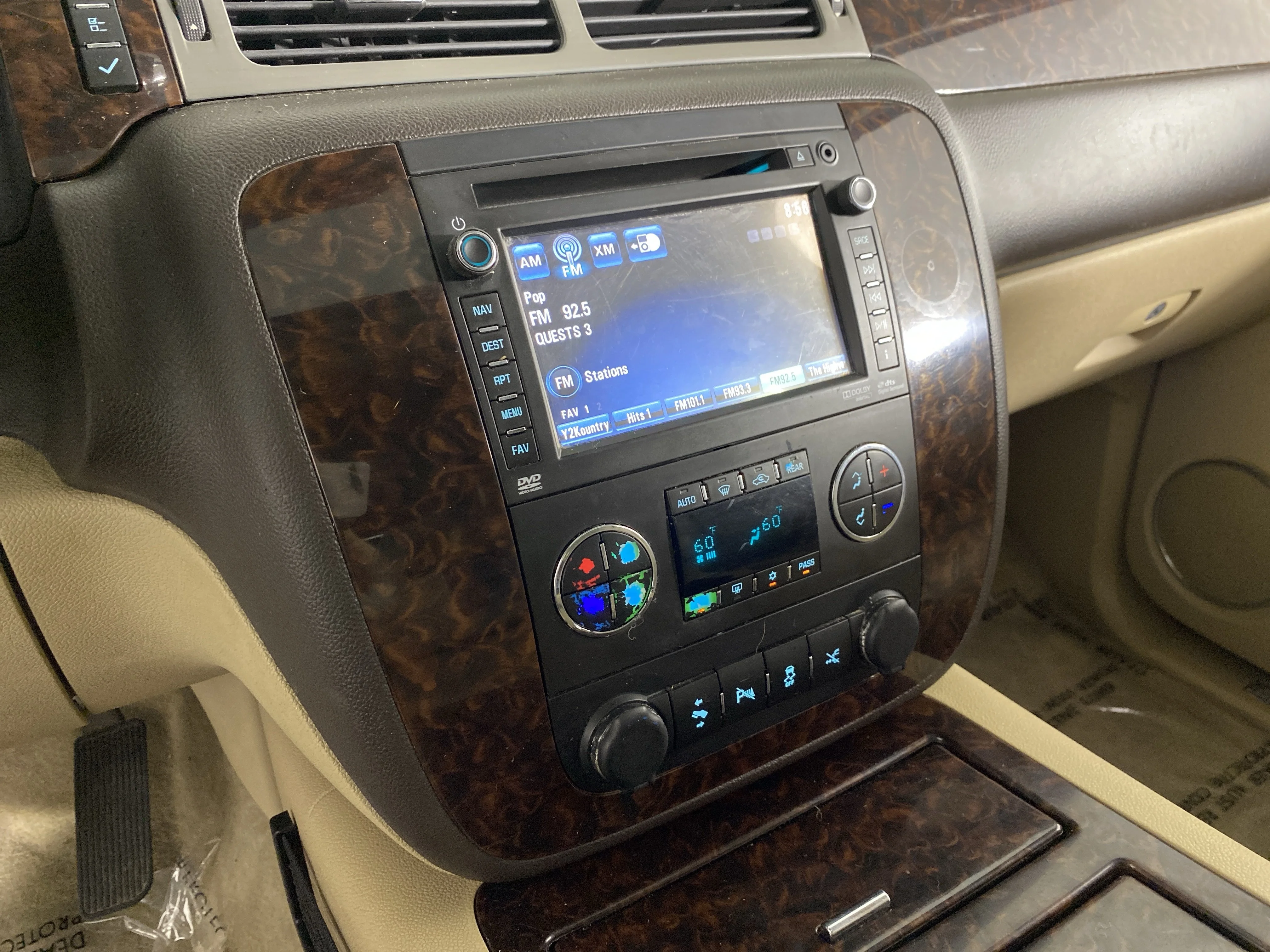 Used 2013 Quicksilver Metallic GMC  image 26