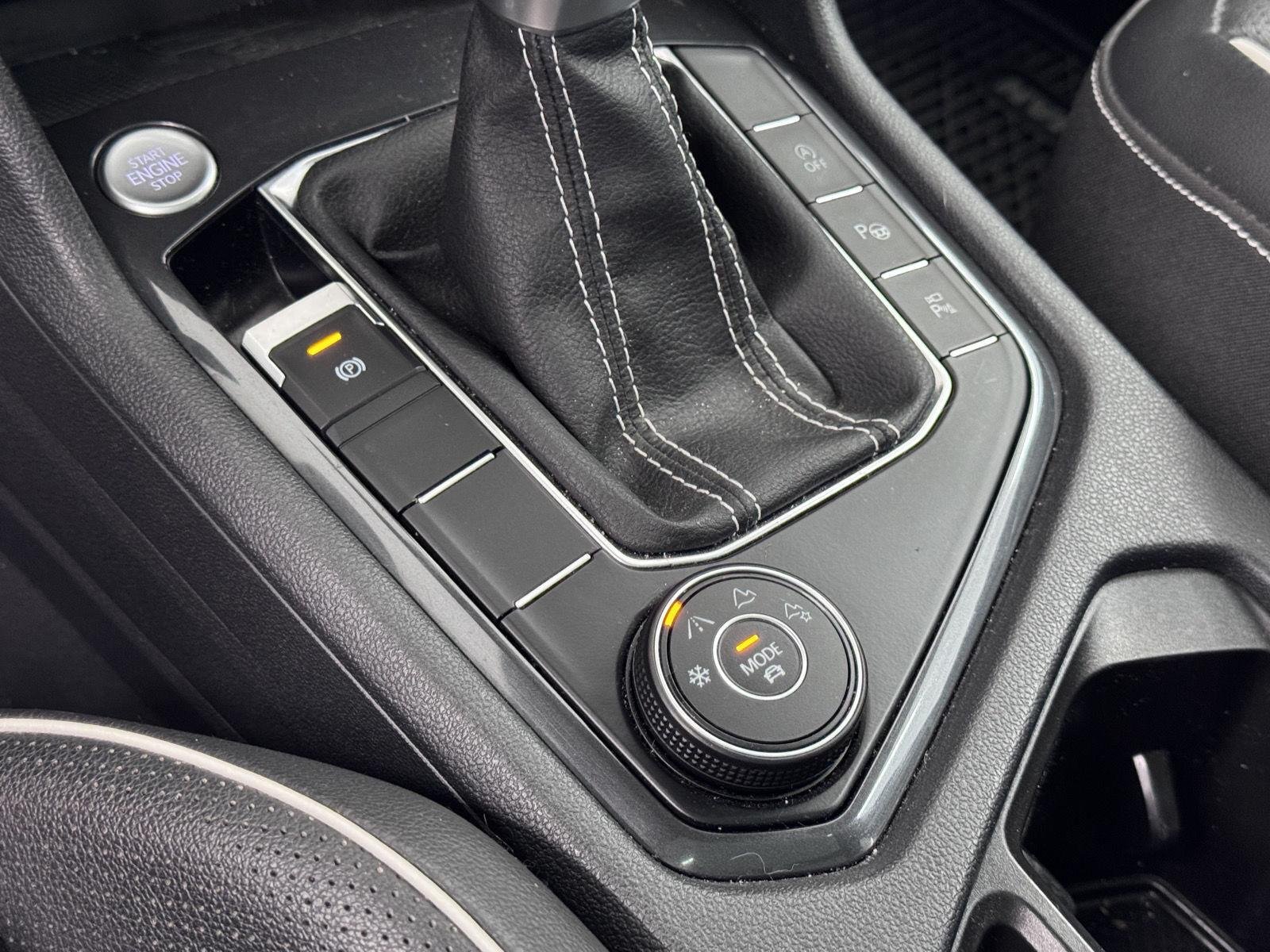2022 Volkswagen Tiguan SEL R-LINE - Photo 27