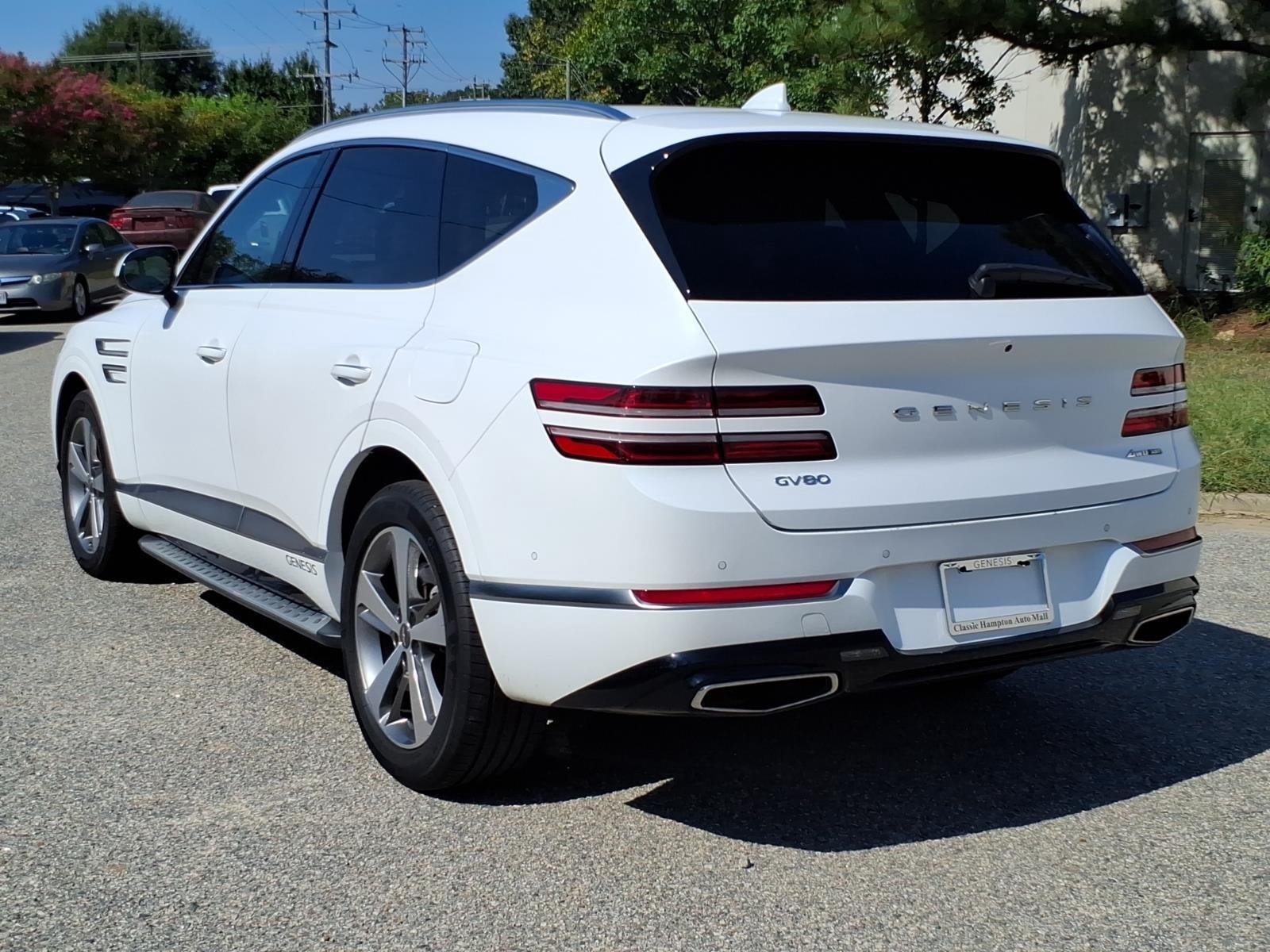 Used 2023 Matterhorn White Genesis PRESTIGE image 10