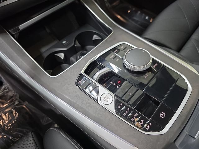 Certified Used 2025 Skyscraper Grey Metallic BMW xDrive40i image 22