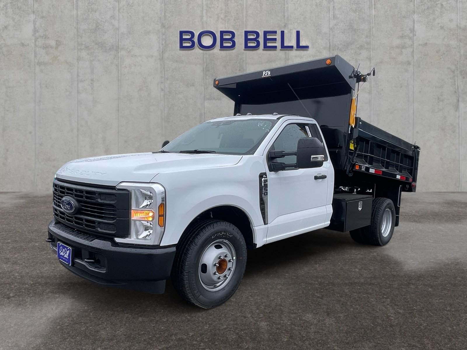 2026 Ford F-350 XL Regular Cab 145-In DRW's photo