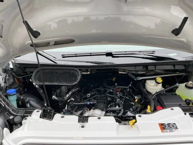 New 2026 Oxford White Ford Base image 27