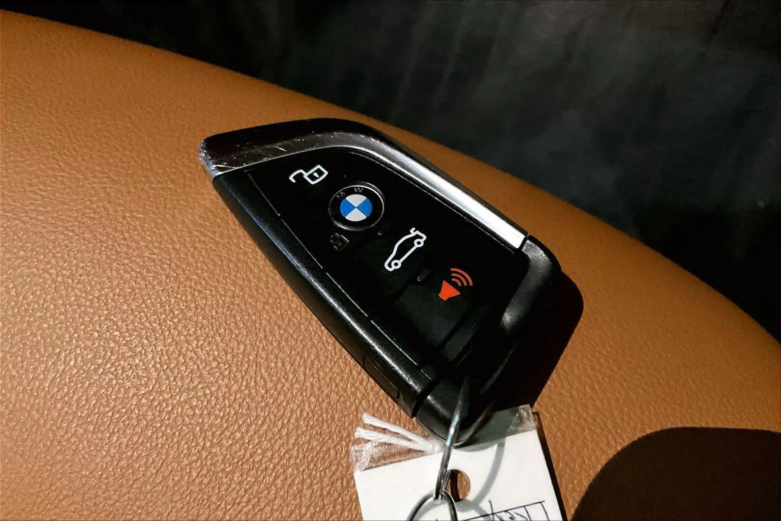 Used 2022 Black Sapphire Metallic BMW 330i xDrive image 14
