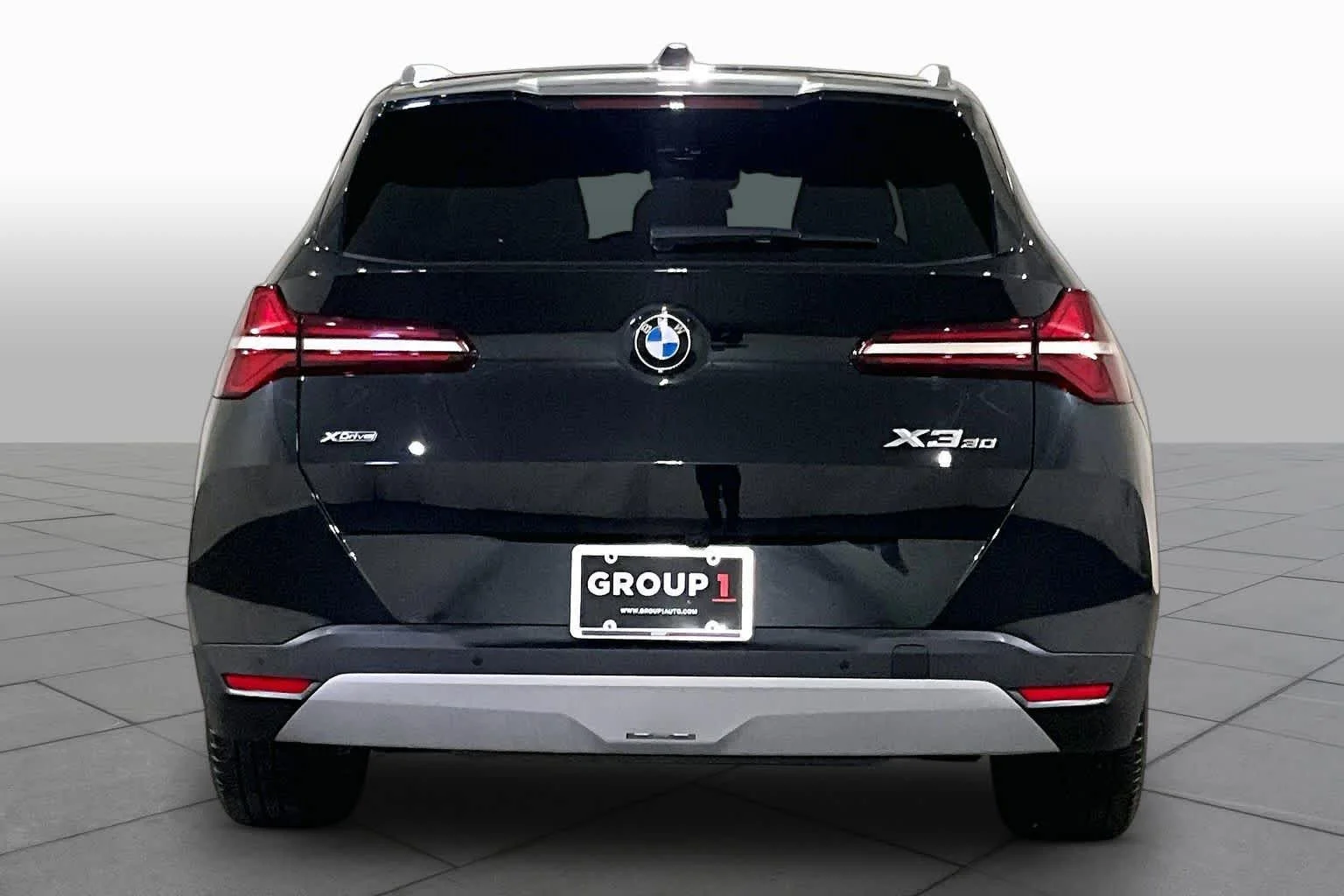 Certified Used 2025 Black Sapphire Metallic BMW 30 xDrive image 4