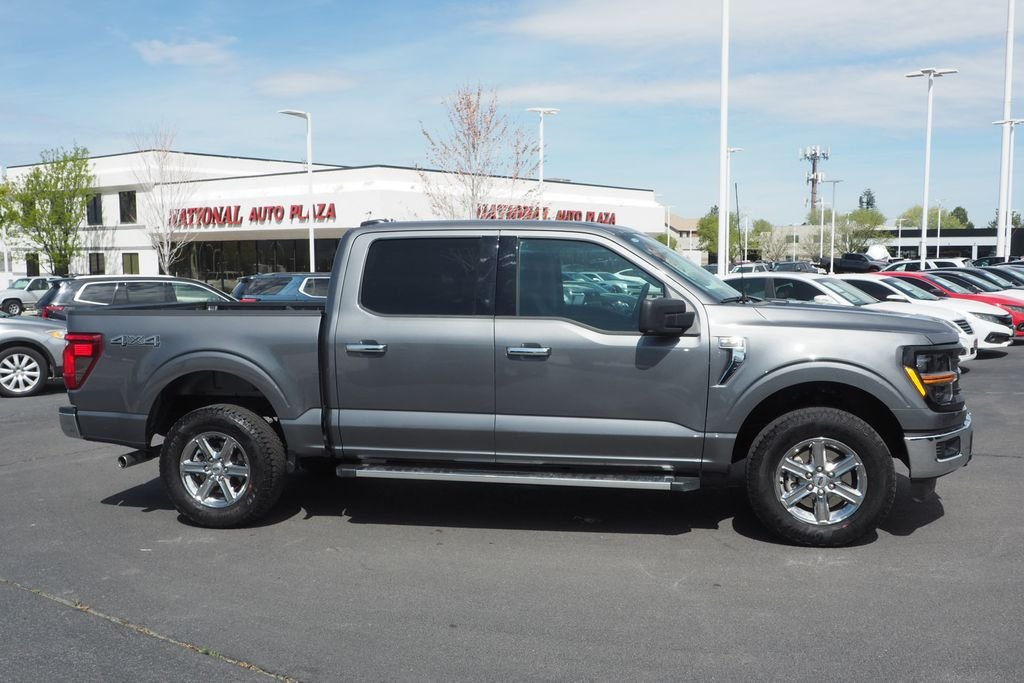 Used 2025 Gray Ford XLT image 8