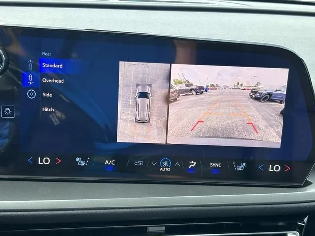 2026 Chevrolet Traverse LT - Photo 18