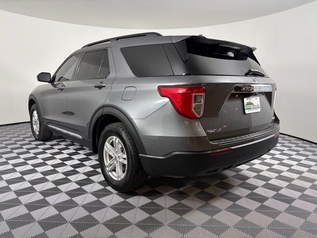 Certified Used 2022 Gray Metallic Ford XLT image 11