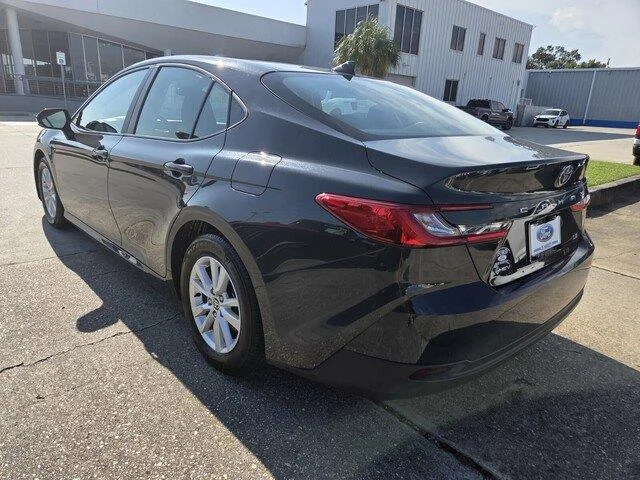 Used 2025 Midnight Black Metallic Toyota LE image 3