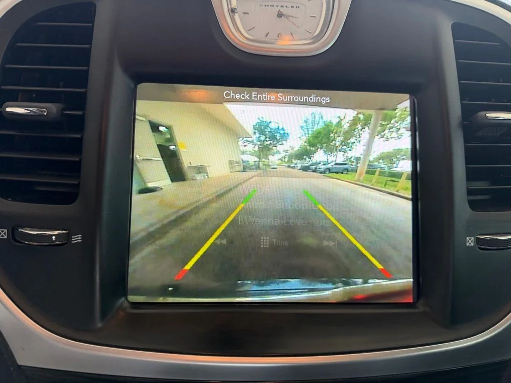 Used 2019 Gray Chrysler Touring image 10