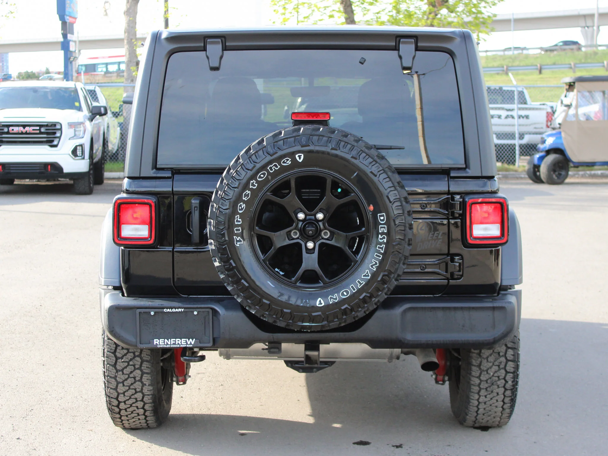 Certified Used 2023 Black Jeep Willys * No Accidents | Manual | V6 | Heated Seats | Apple CarPlay | Backup Camera | Alpine image 15