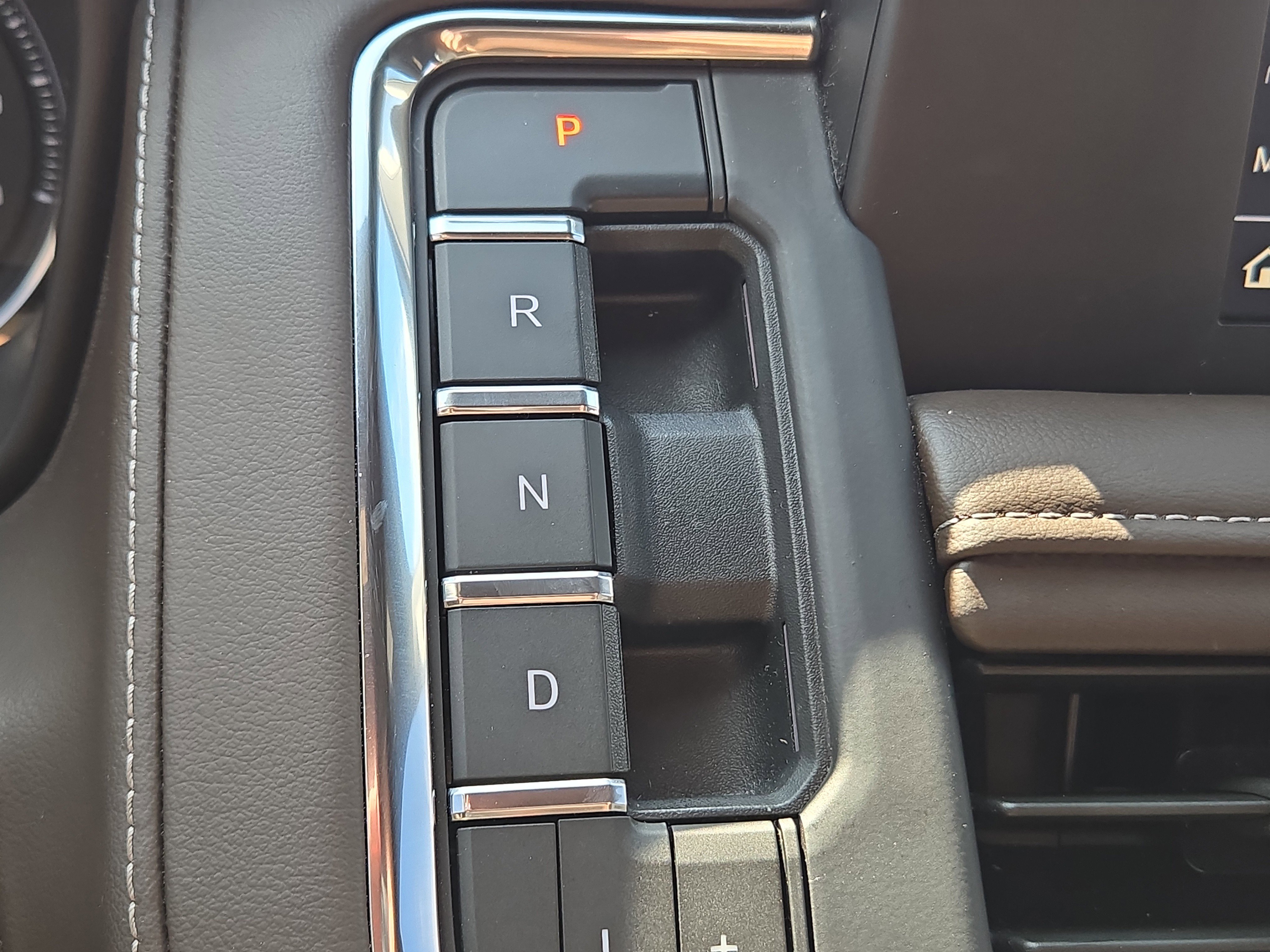Used 2024 Black Chevrolet LS image 33