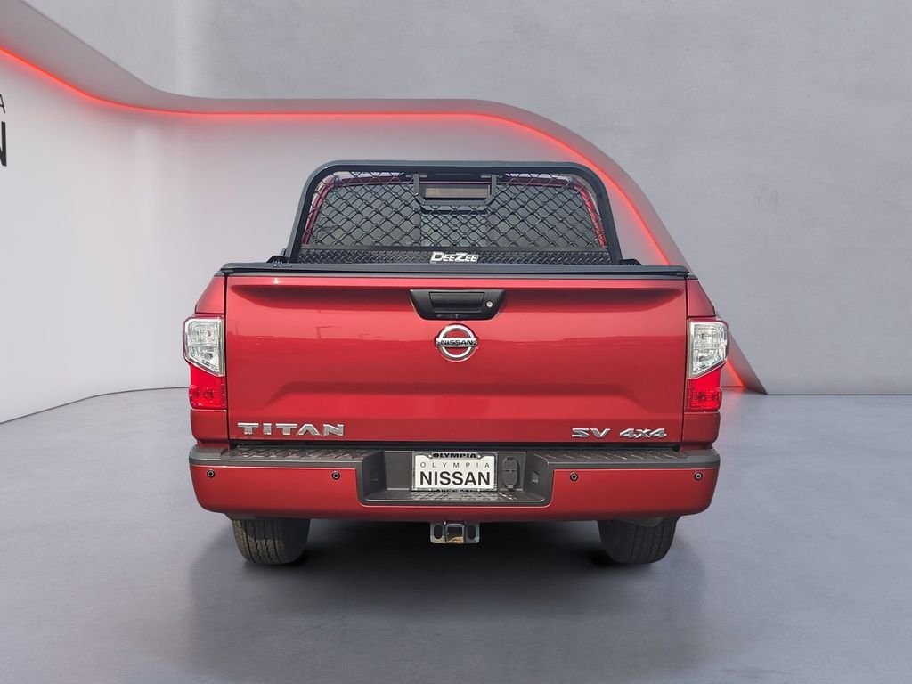 Used 2018 Red Nissan SV image 5