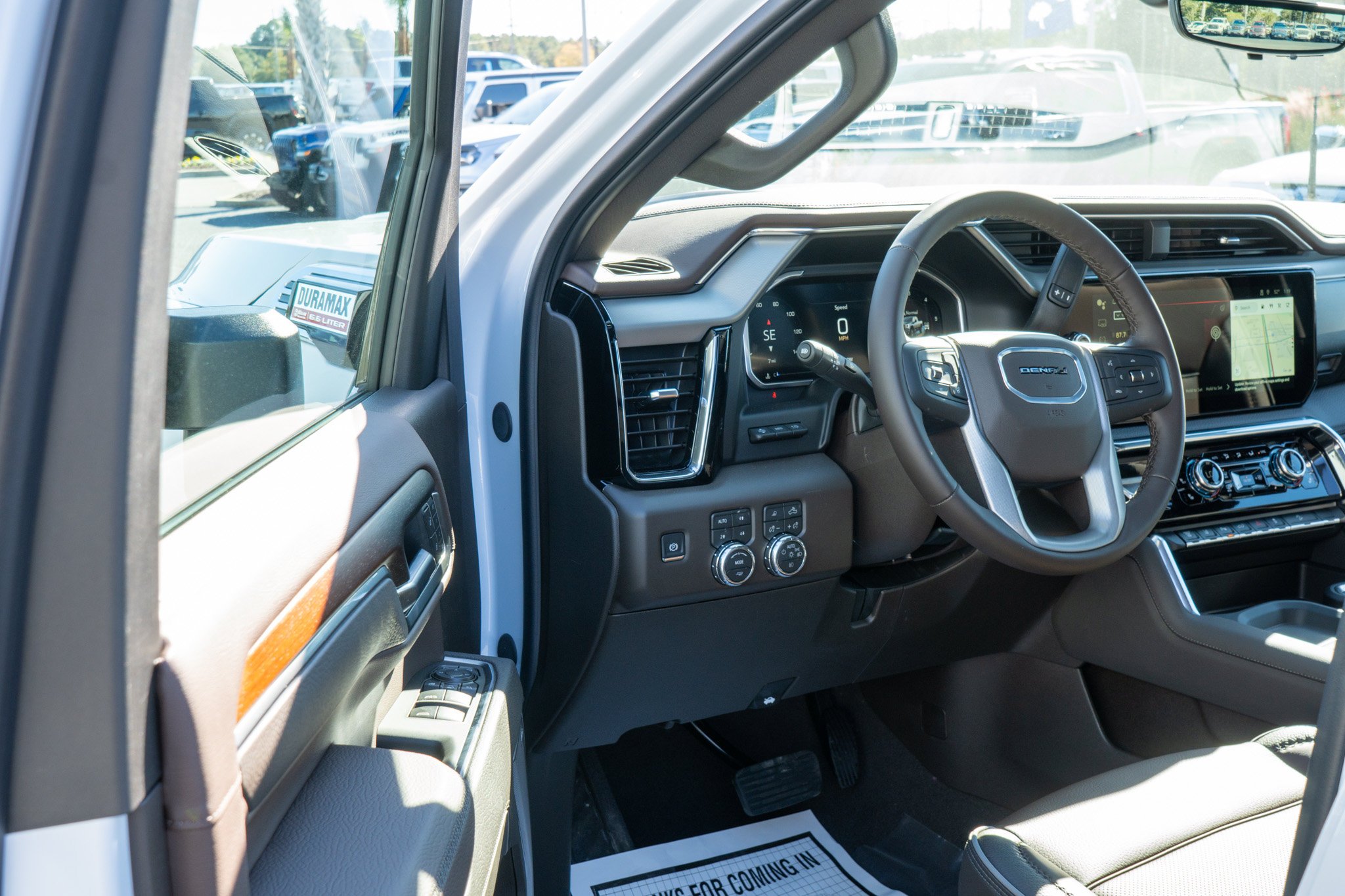 2026 GMC Sierra 2500HD Denali - Photo 10