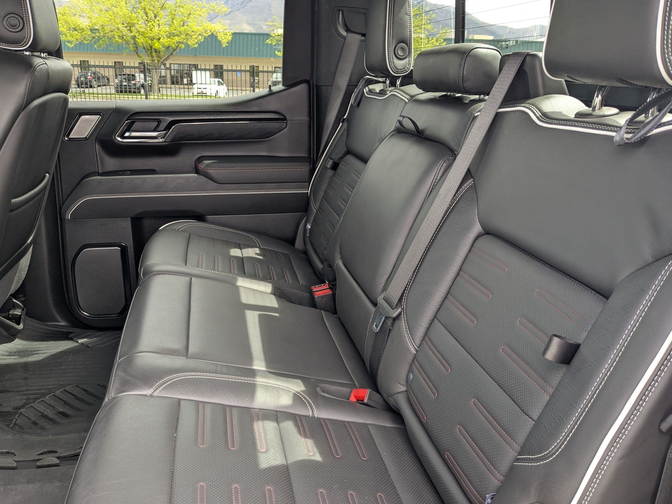 Used 2024 Summit White GMC AT4X image 31