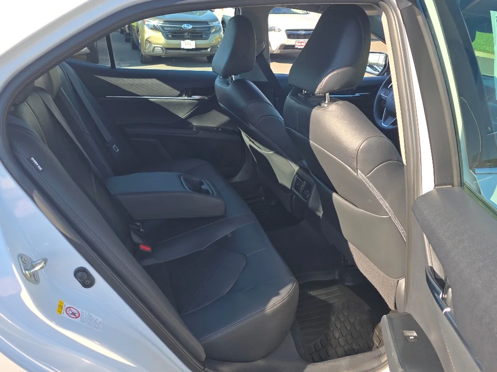 2018 Toyota Camry XLE - Photo 24