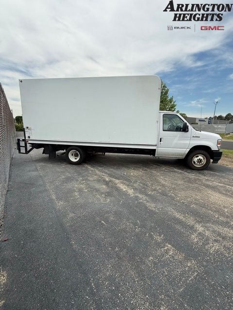 2022 Ford E-Series SRW E-350 Super Duty 138 in WB's photo